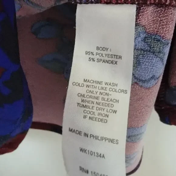 41 Hawthorn Floral Wrap Blouse Size Small - Picture 5 of 5